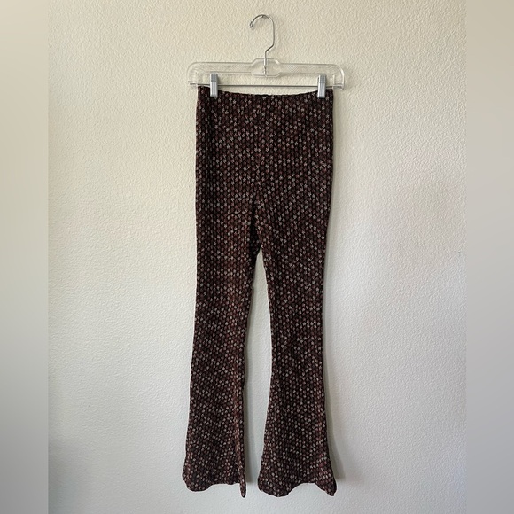 Free People Party Pull On Floral Embroidered Flared Pants in Women’s Size XS - Picture 3 of 15